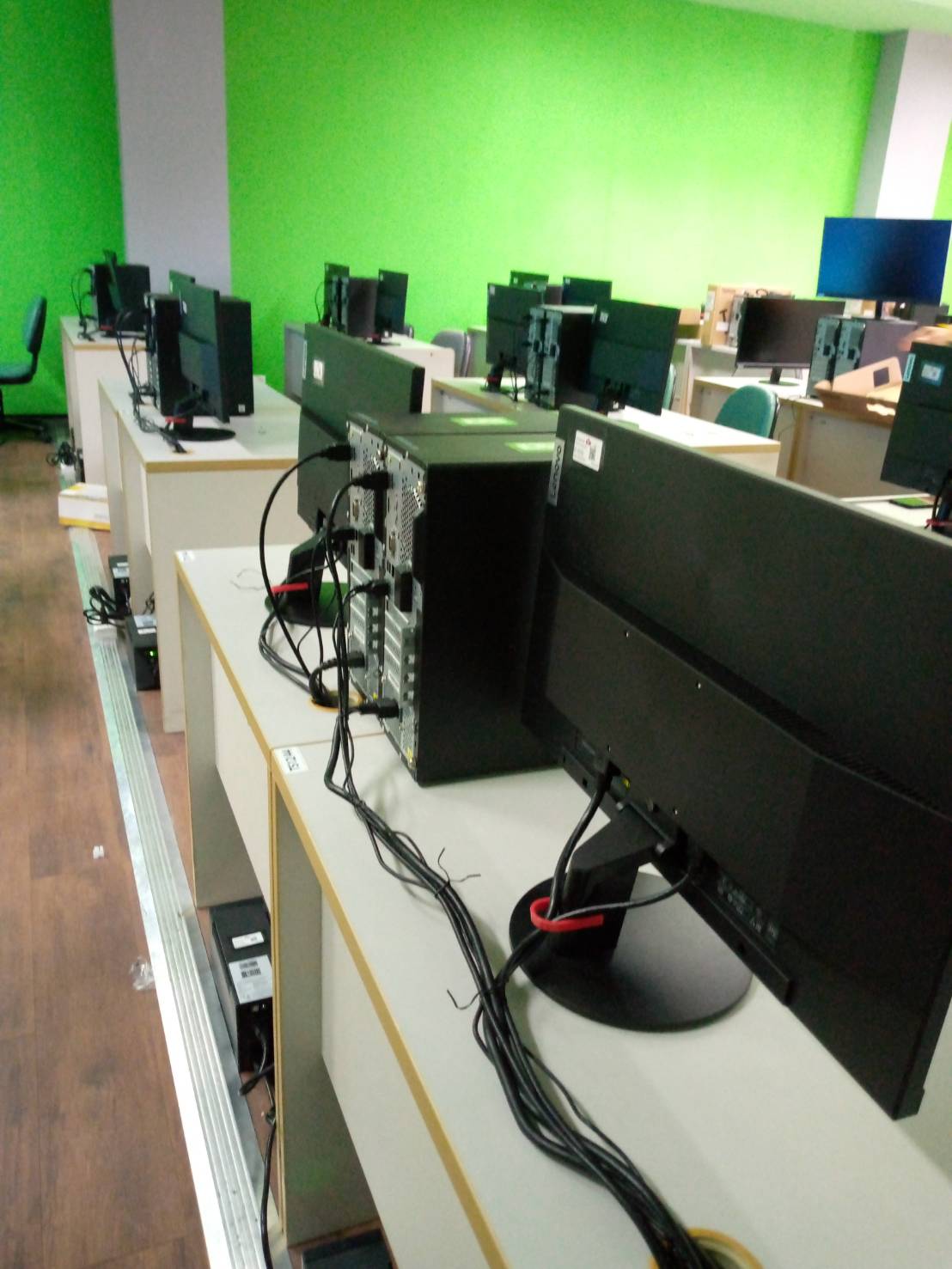 ติดตั้งคอมพิวเตอร์