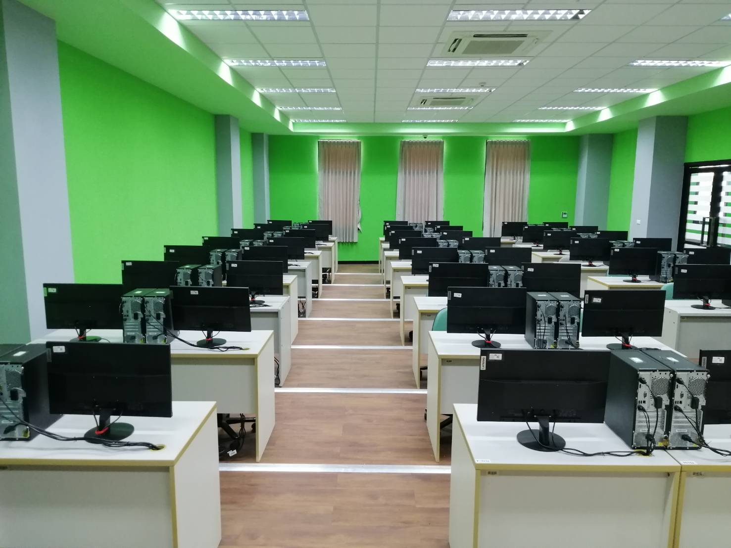 ติดตั้งคอมพิวเตอร์