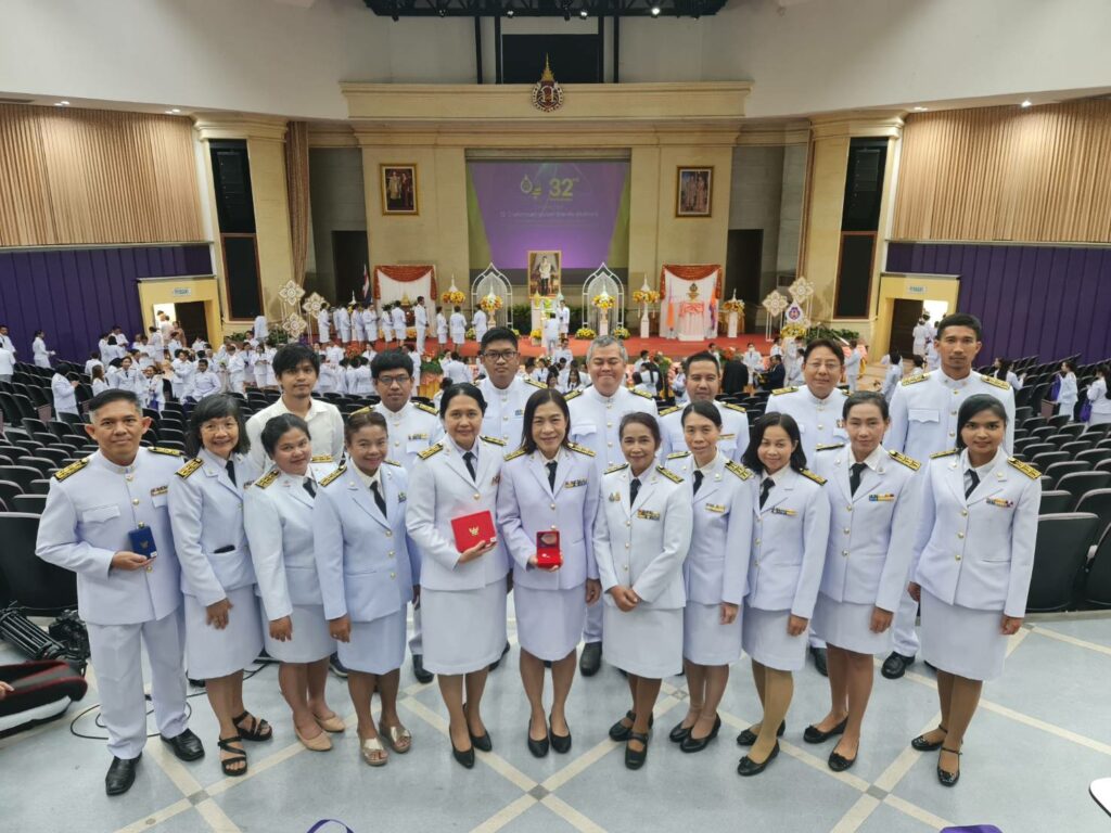 วันสถาปนา 32 ปี