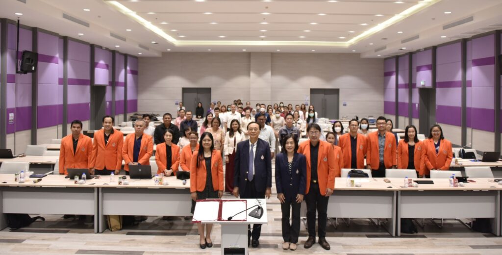 ศทท. จัดประชุมระดมcความคิดเห็นจากผู้มีส่วนได้ส่วนเสีย กลุ่มพนักงานวิชาการ เพื่อร่วมกันกำหนดแนวทางและจัดทำแผนปฏิบัติการดิจิทัล มหาวิทยาลัยวลัยลักษณ์ พ.ศ. 2568-2571