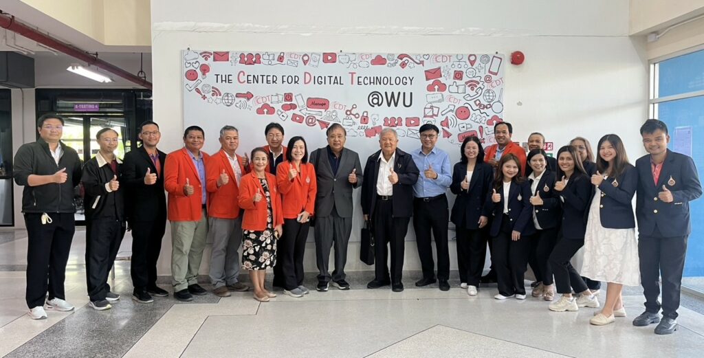 ผู้บริหารศูนย์เทคโนโลยีดิจิทัล ม.วลัยลักษณ์ ให้การต้อนรับคณะกรรมการตรวจสอบ ของมหาวิทยาลัยวลัยลักษณ์